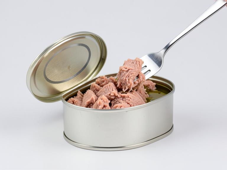 canned tuna tray